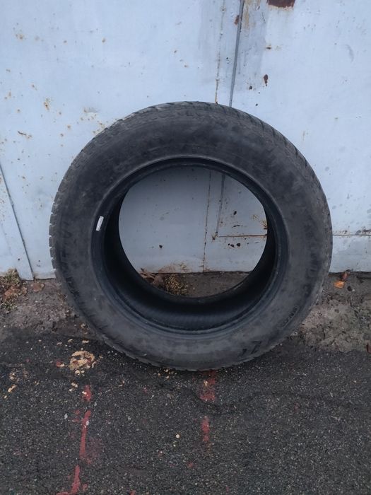Шина GoodYear зимова 255/60 R18