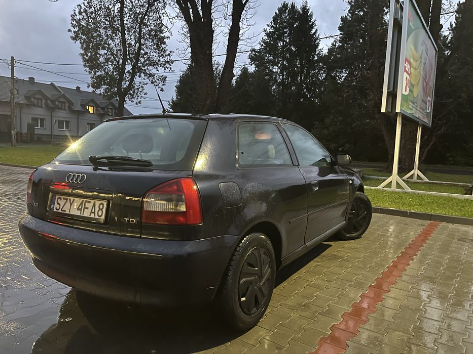 Audi A3 1.9 tdi, 130 km, z ważnymi oplatamy
