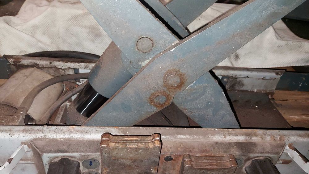 Podnośnik nożycowy osiowy AC Hydraulik 2000 kg