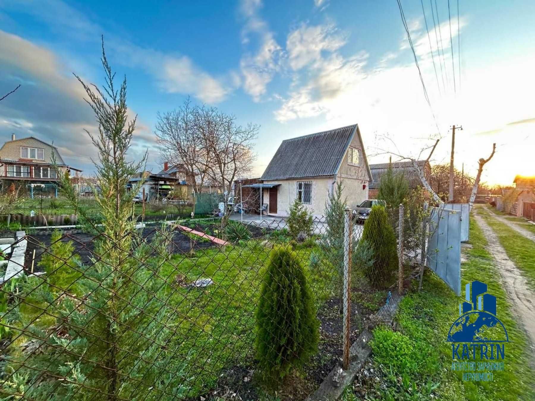 Продам затишну дачу в Партизанському