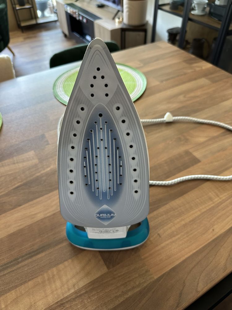 Żelazko TEFAL FV5718 Easygliss Plus