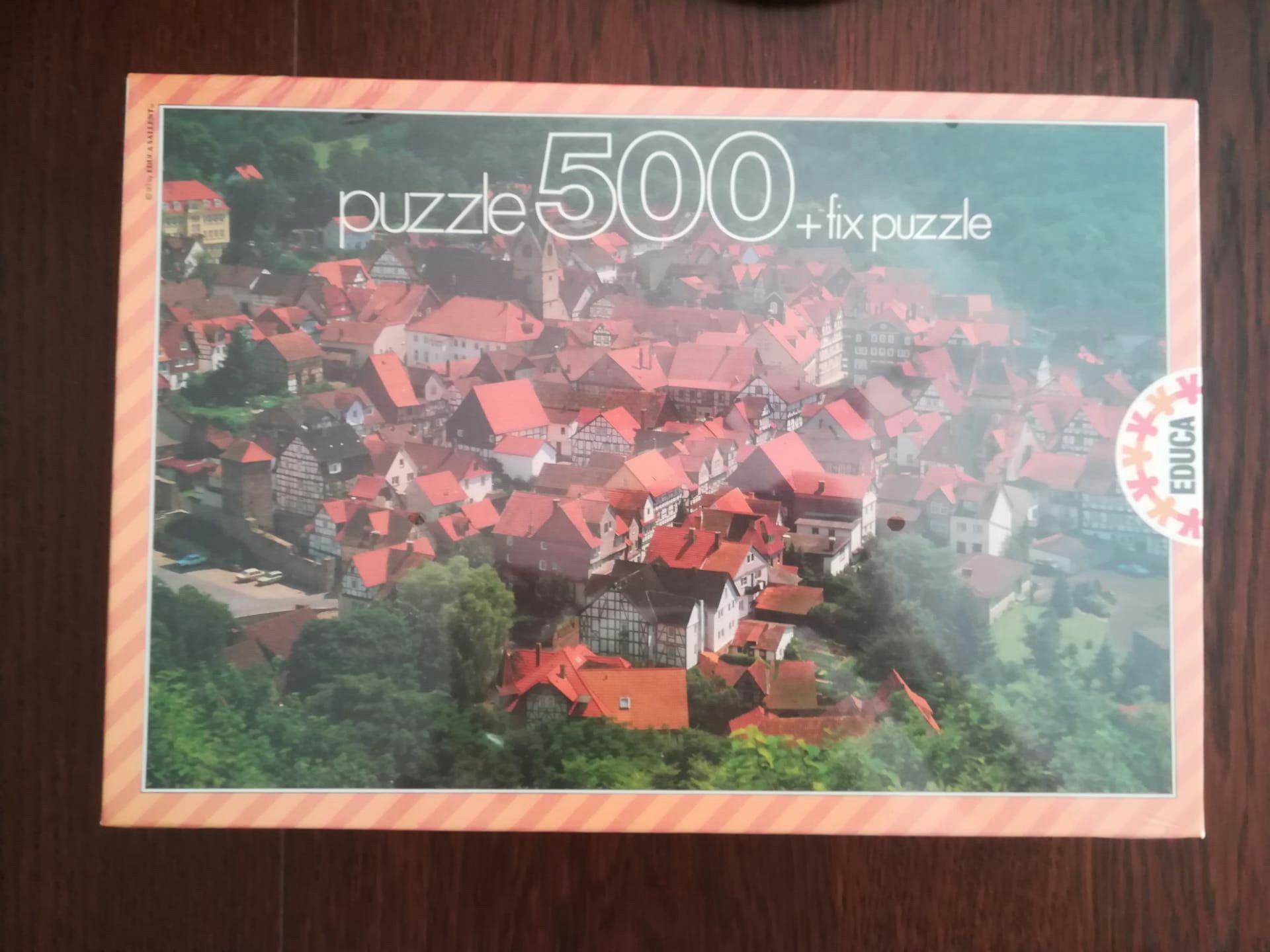 Puzzle de 500 peças ainda embalado, novo