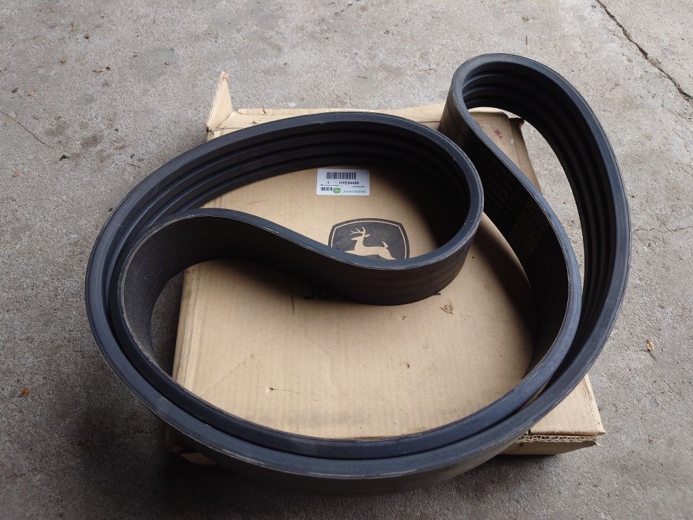 Pas John Deere HXE94488.