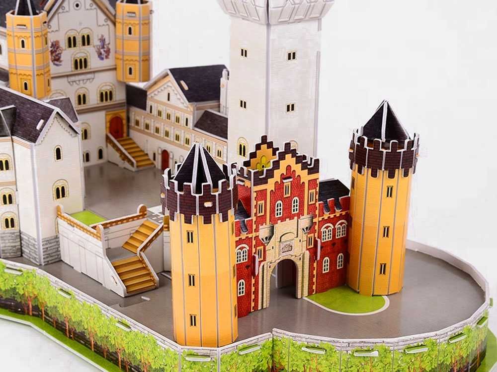 Puzzle 3D Zamek NEUSCHWANSTEIN 109 el. ZPU3018