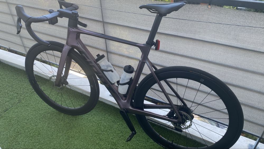 Vendo bicicleta completamente nova