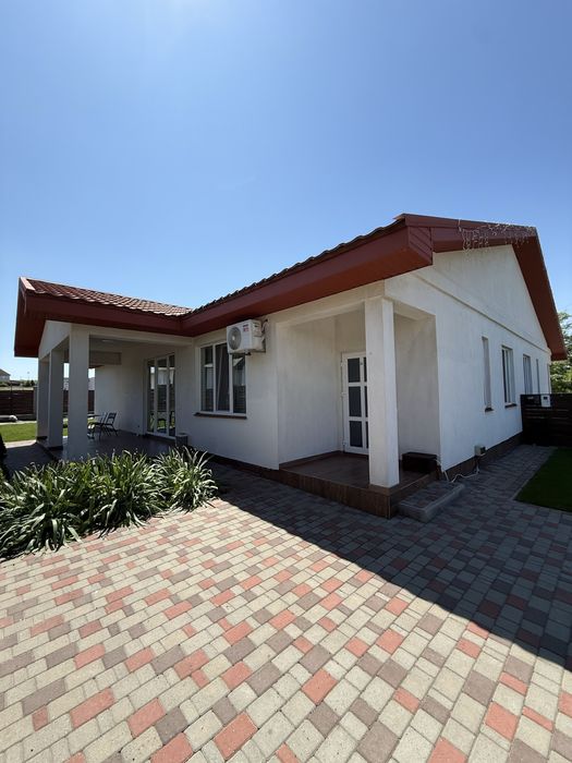 Довгострокова аренда затишного будинку - с.Братське