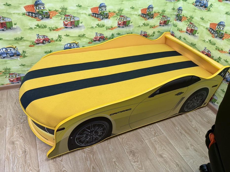 Дитяче ліжко в ідеальному стані