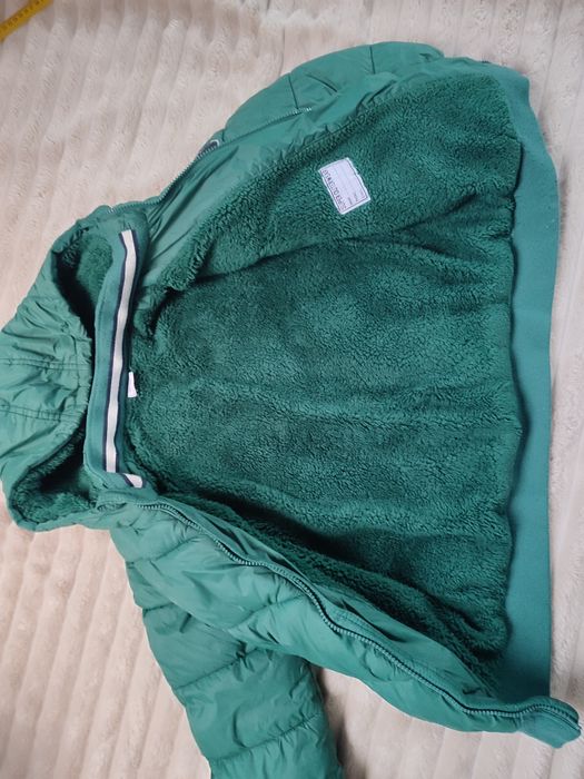 Zimowa kurtka chłopięca, ocieplana r.140