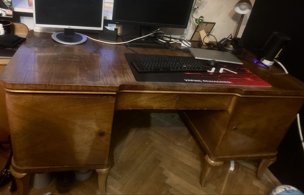 Masywne biurko stare antyk