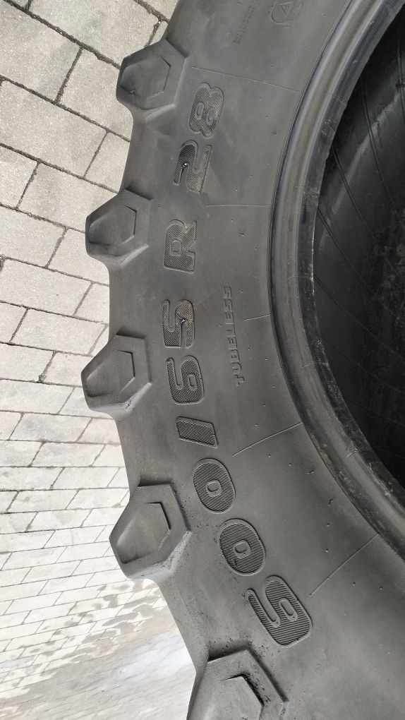600/65R28 Trelleborg TM 800