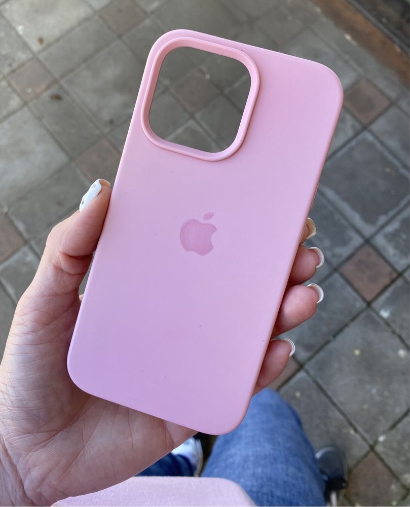 Чехол рожевий на айфон iphone 13 pro silicone case із мікрофіброю