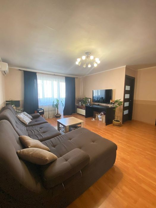 Продам 3к квартиру ул. Ю.Липы( Усенко) Левобережный -3/проспект Мира