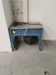 Maquina de cintar caixas