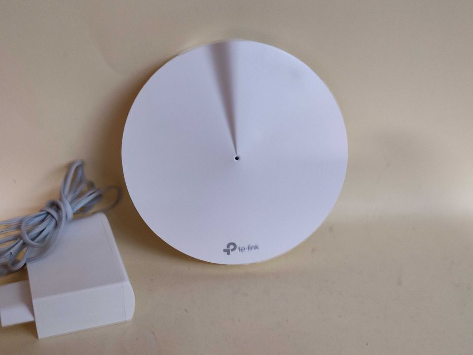 TP-Link Deco M9 Plus AC2200 Mesh Wi-Fi