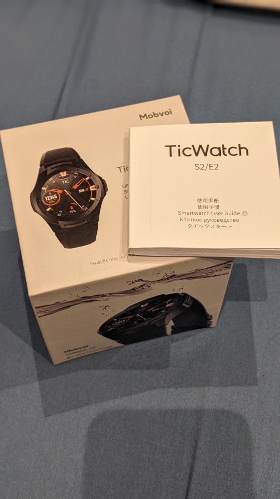 Смарт часы TicWatch S2