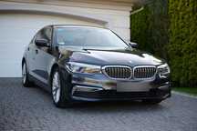 BMW Seria 5 Sprzedam BMW 530i xDrive - W stanie używanym - Dobrym. Auto po