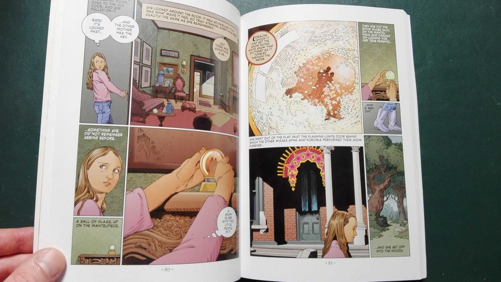 Coraline - Neil Gaiman, P. Craig Russell - Banda Desenhada