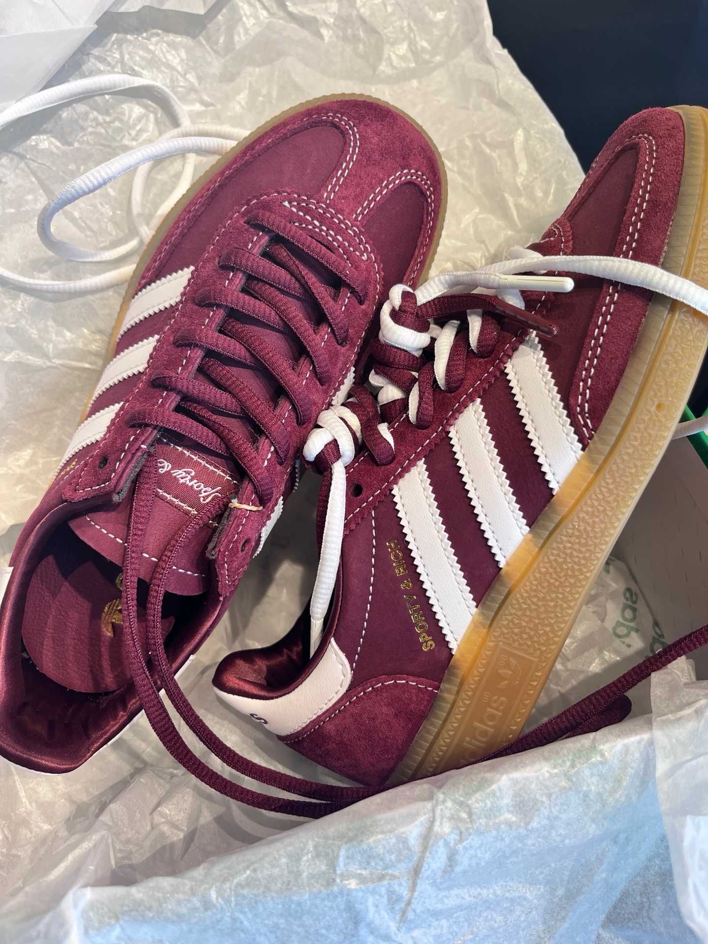 Buty codzienne adidasHandballSpezial Red nowy z metką R.40