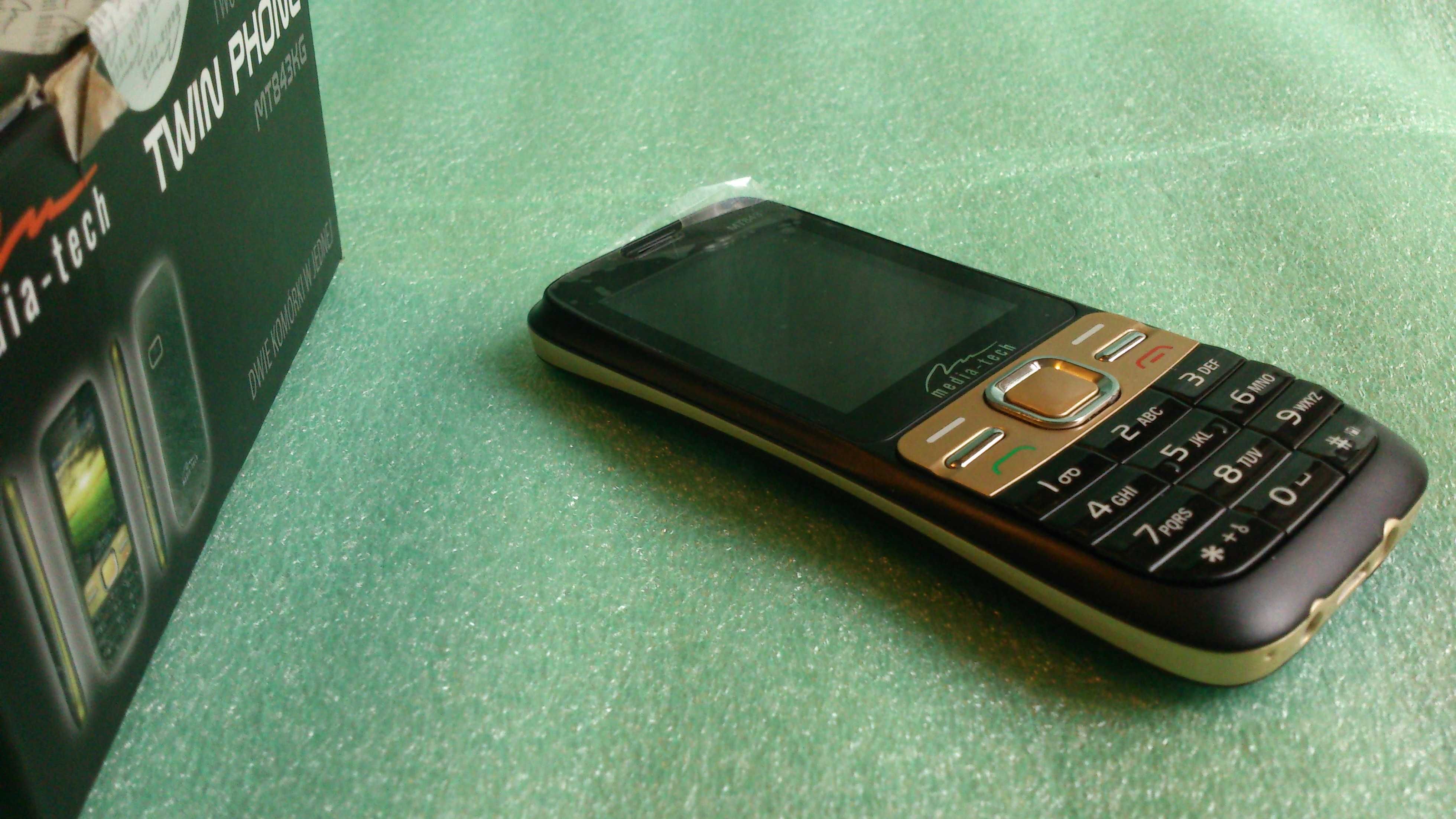 Telefon Media-Tech Dual Sim MT843