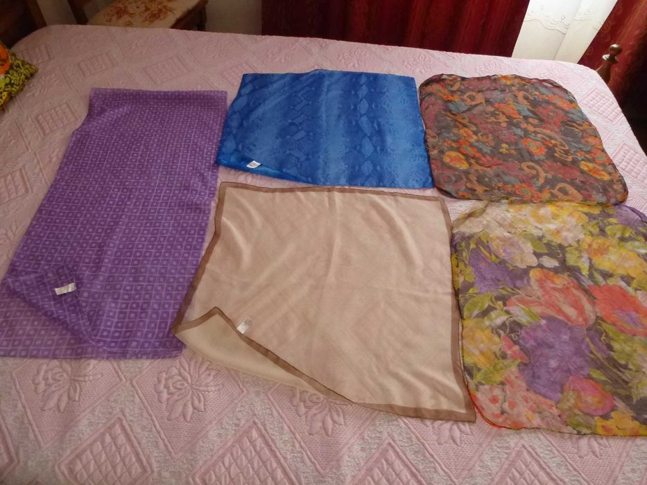 Lenços de mulher para pescoço