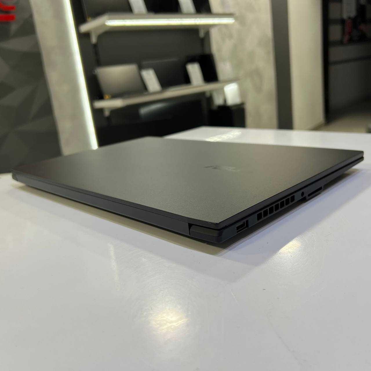 Ноутбук Asus Creator Q530 Intel i7-13620H/RTX3050 6Gb/16Gb/512Gb SSD