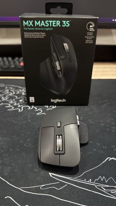Logitech MX Master 3s. Гарний стан. Коробка.