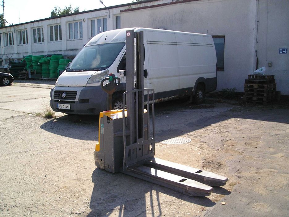 paleciak elektryczny JUNGHEINRICH EMD18 wózek widłowy