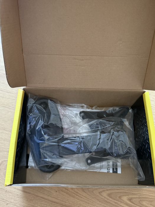 Кріплення для телевізору