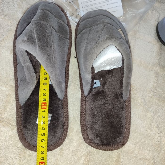 Капці кімнатні зимові  чоловічі 42 розміру