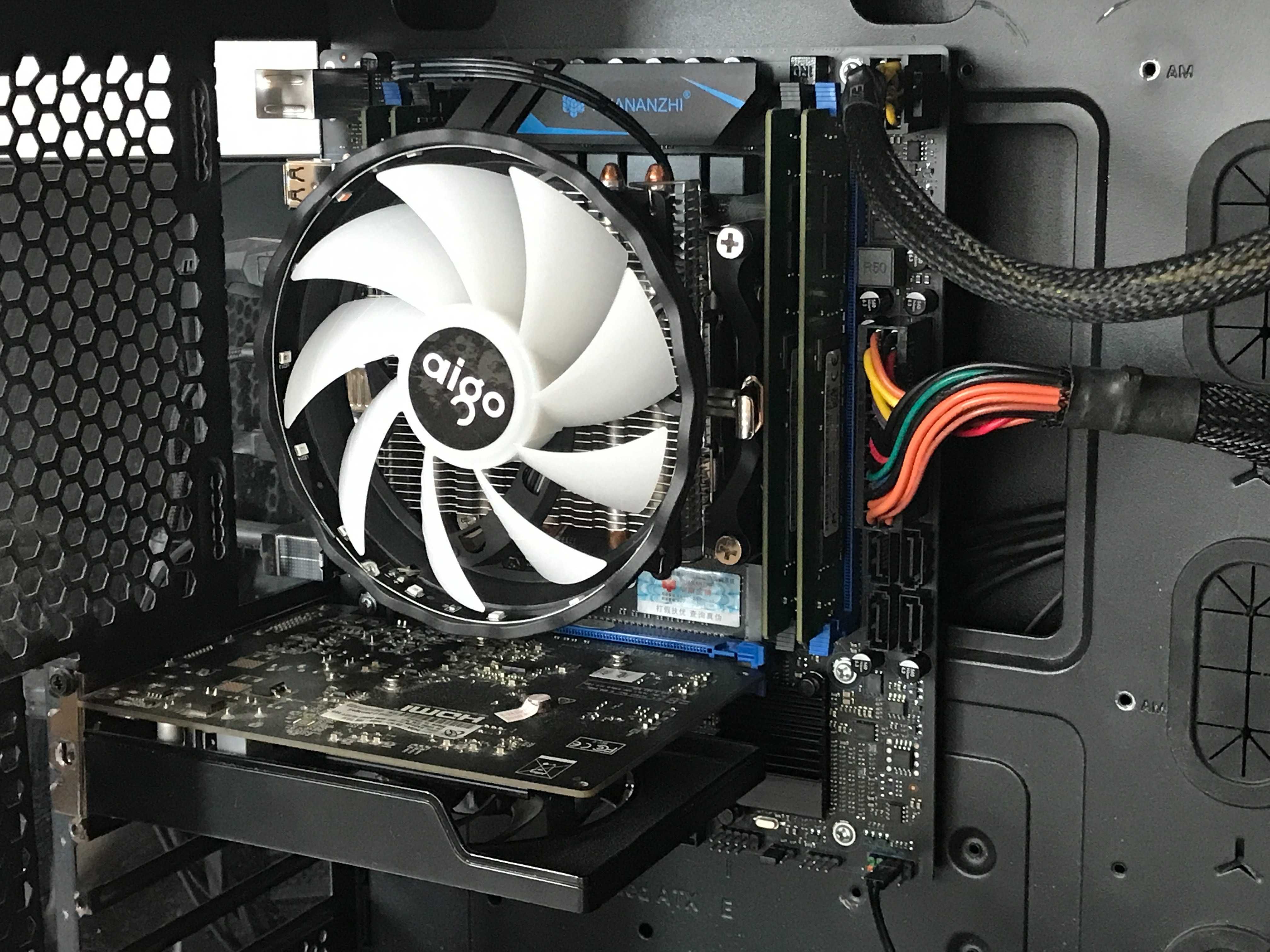 Huananzhi X99 P4F - нова плата для сокету LGA 2011-3