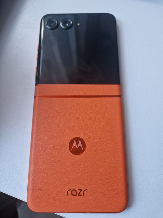 Motorola razr 50 gwarancja