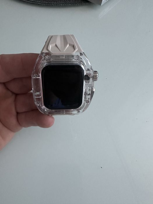 Чохол, бампер з ремінцем на apple watch розміром 44,45 мм