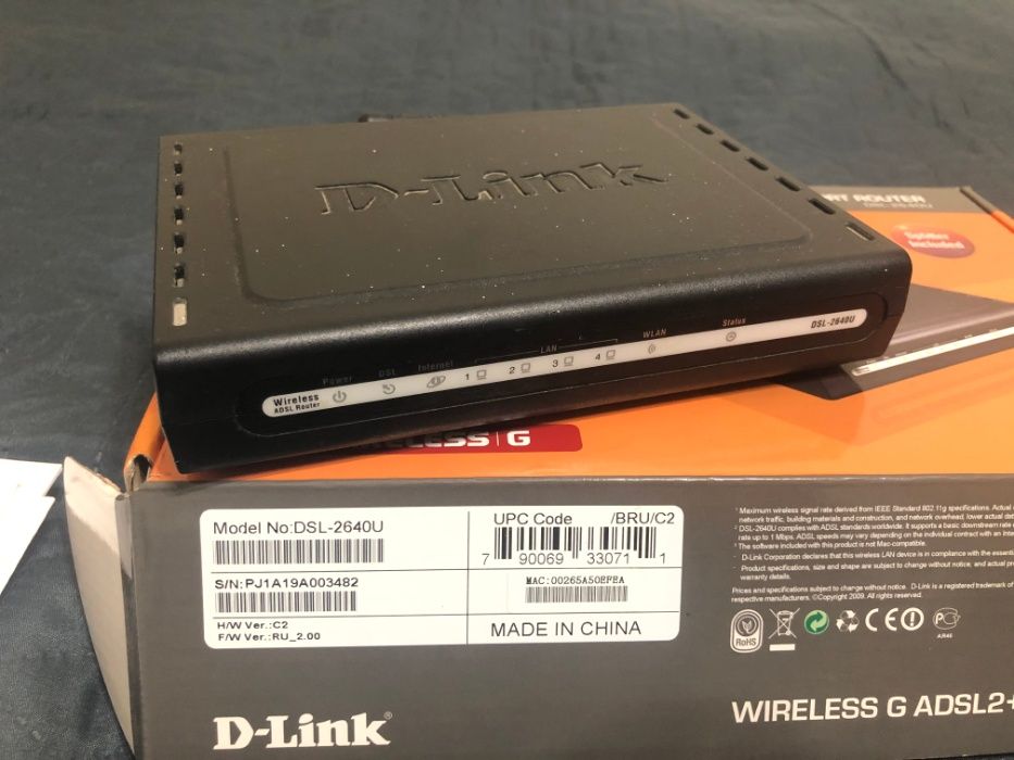 Беспроводной маршрутизатор (роутер) D-Link DSL-2640U