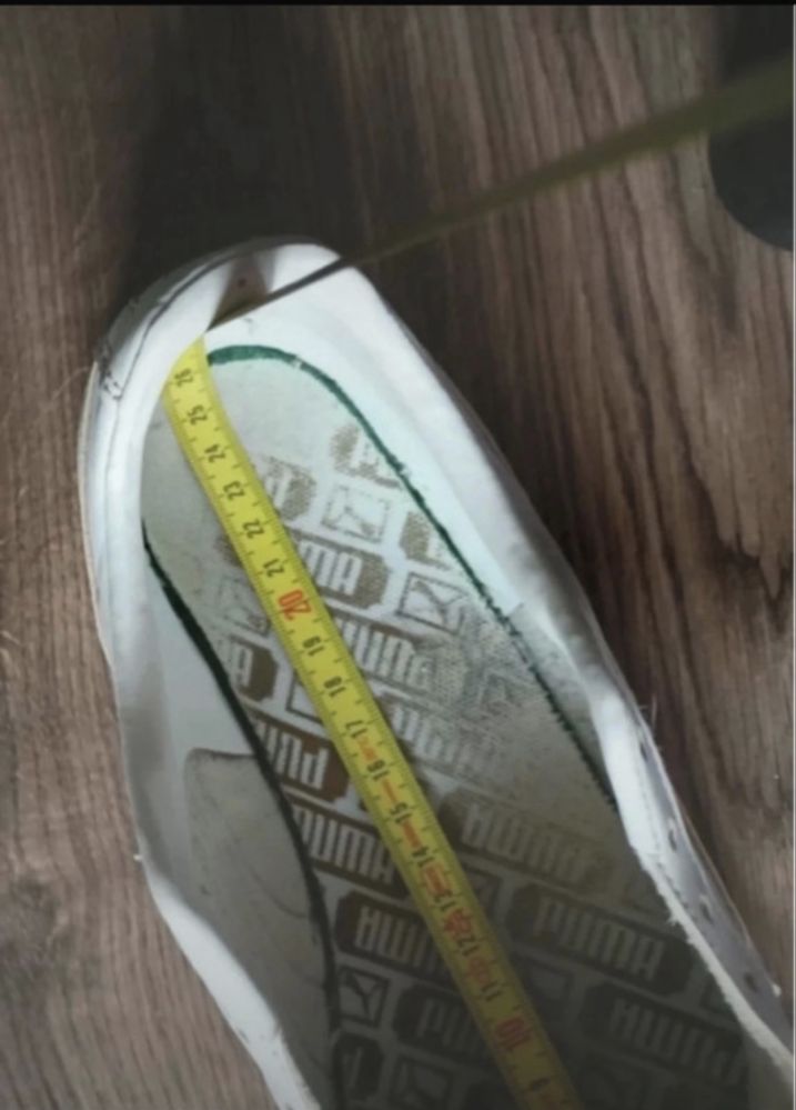 Białe buty sportowe sneakersy męskie Puma Court 42