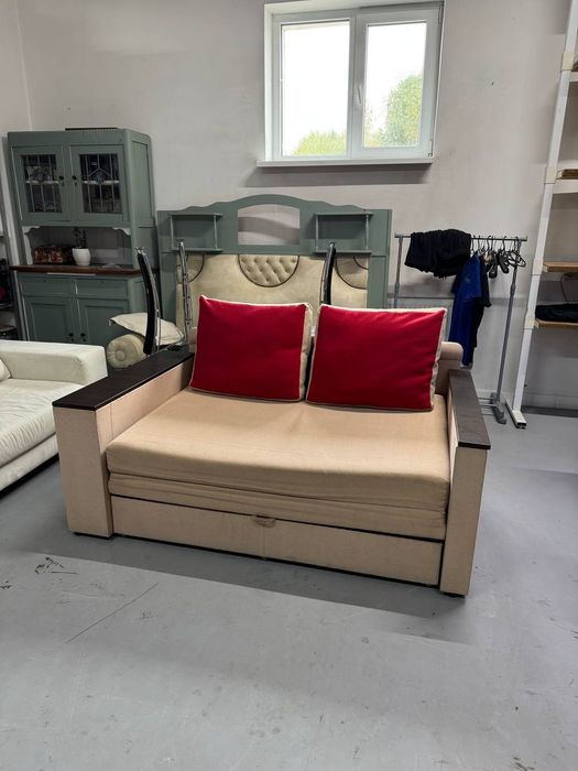 Спальный раскладной диван