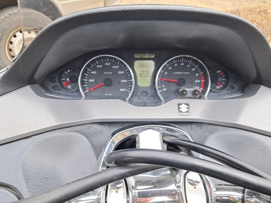 Макси скутер  сузуки 250 см³ возможен обмен.