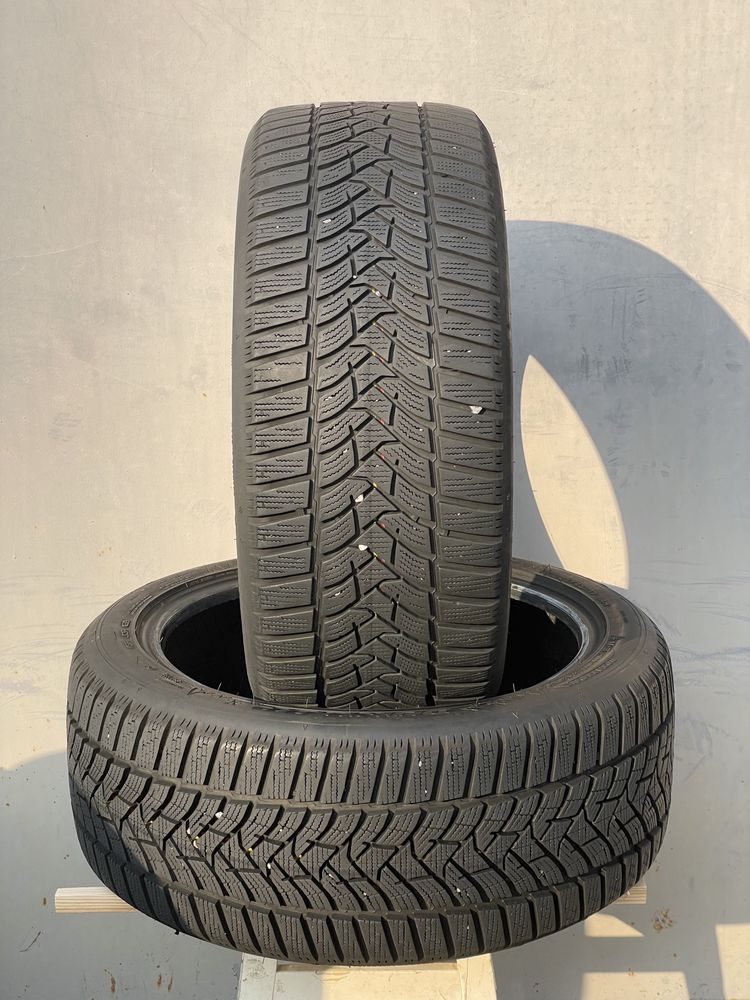 Зимові шини Dunlop 225/45/R17