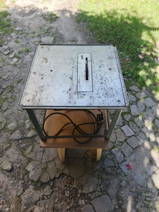 Piła stołowa mini