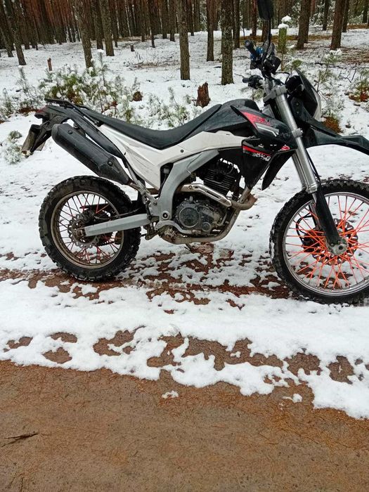 Продам лонкін 250