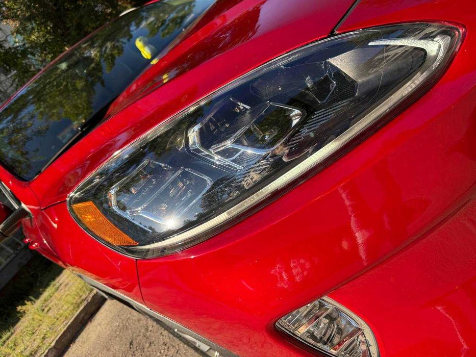 Ford Escape 2019 Titanium Hybrid 2.5L
