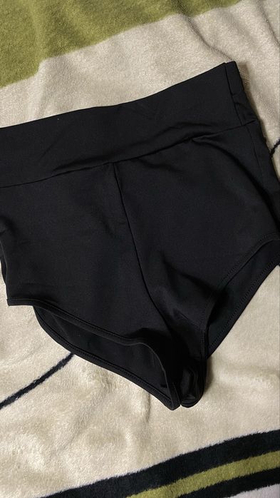 Шорти короткі для танців