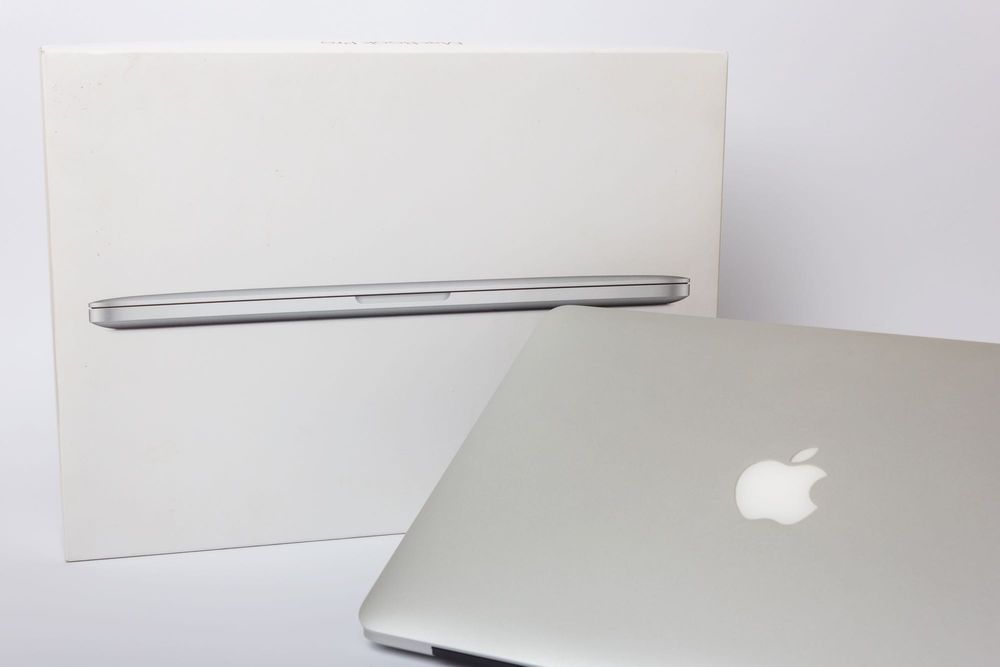 Apple MacBook Pro 13" Early 2015 MF840 A1502 Retina 13" i5/8/256