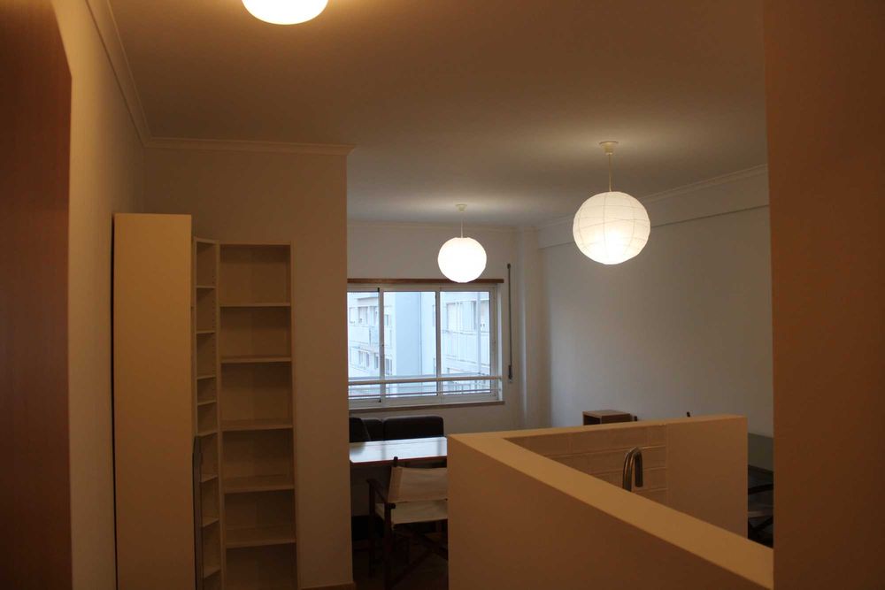 Apartamento T1 em Telheiras, Lumiar - Lisboa, para estudantes