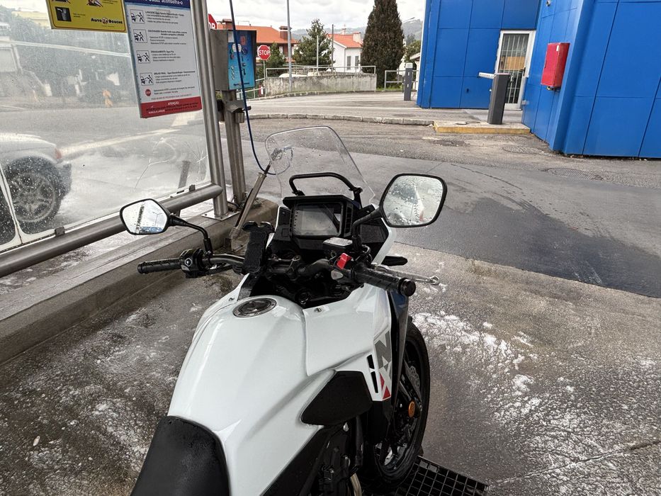 Honda NX500 como nova