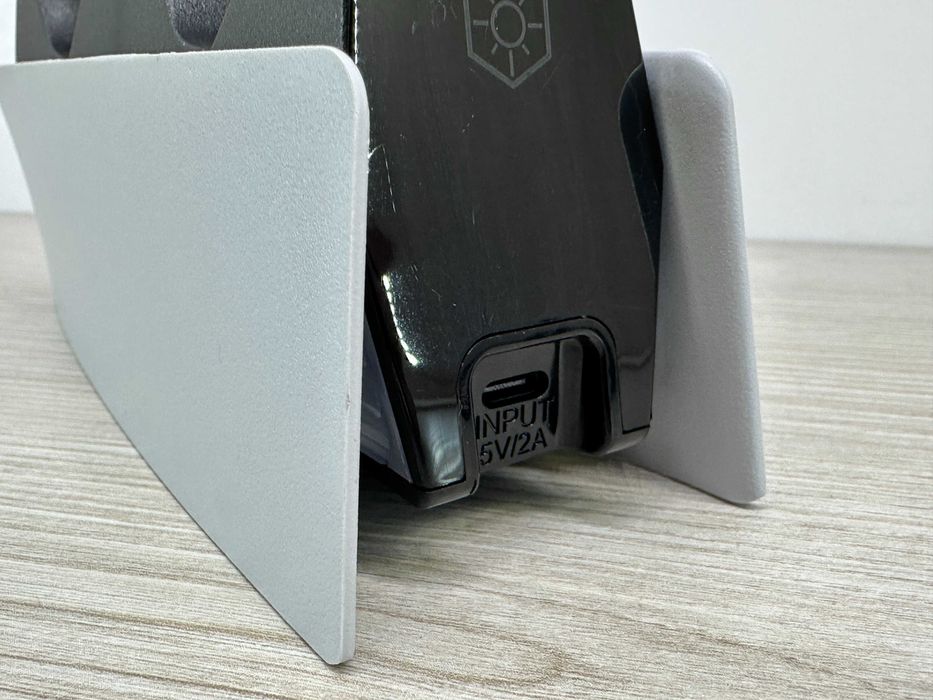 Ładowarka stacja dokująca ładująca do 2x PAD PS5