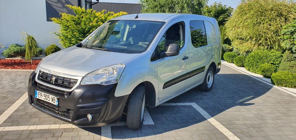 Peugeot Partner 2017 rok LONG Polecam