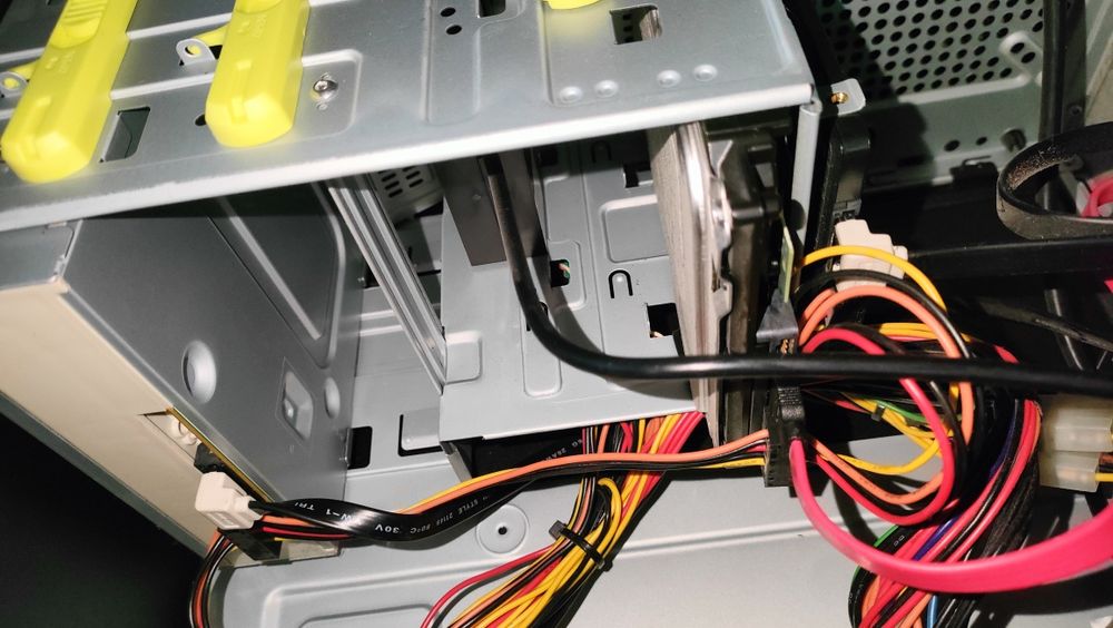 Komputer i3 4130 / GTX 650 TI / 8GB RAM