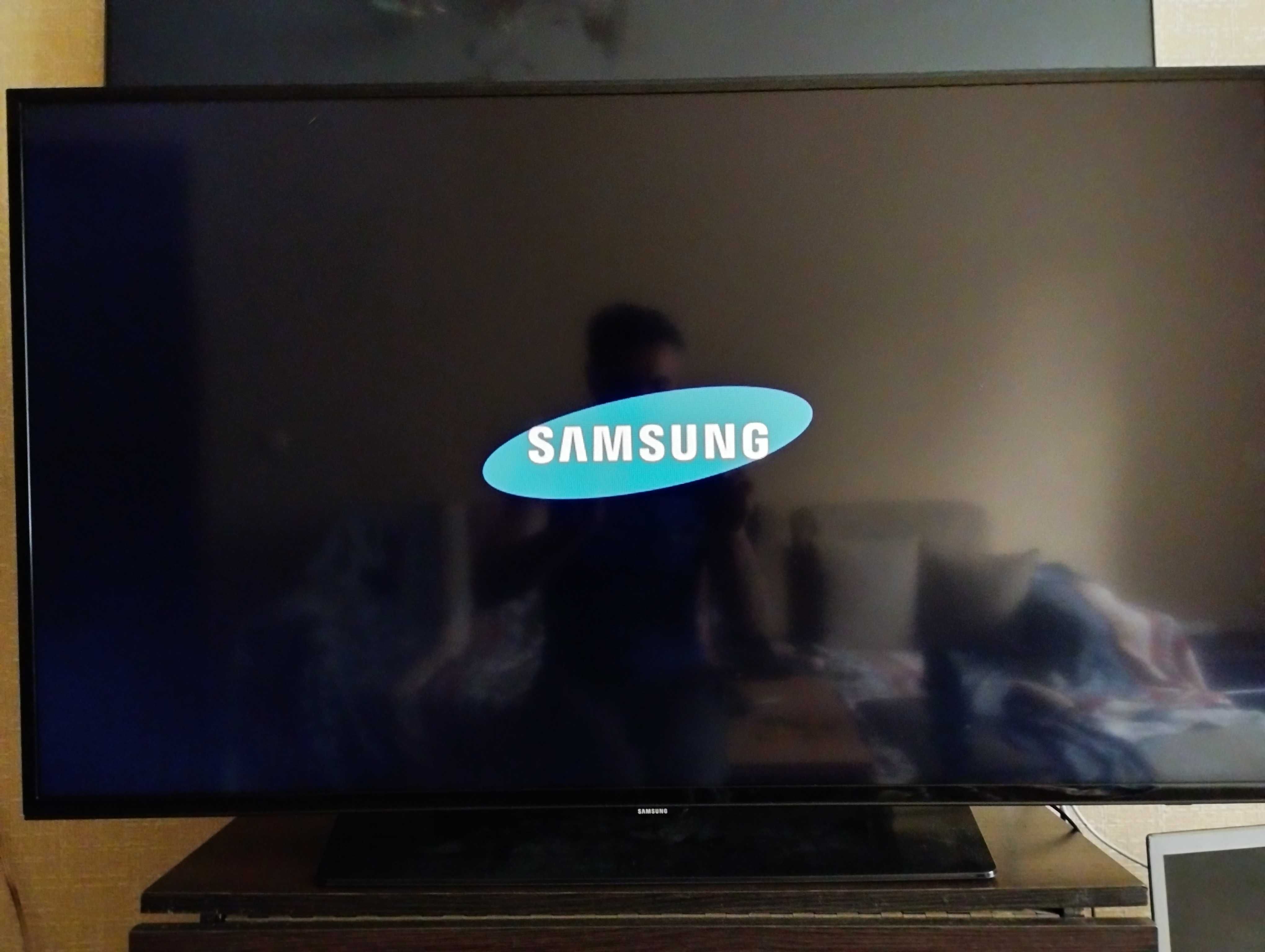 Телевізор Samsung UE48H4200AK