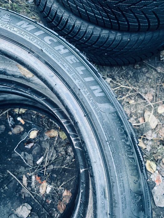 235 40 19 Michelin Alpin 5 85% Зима 2021 Гарантія
