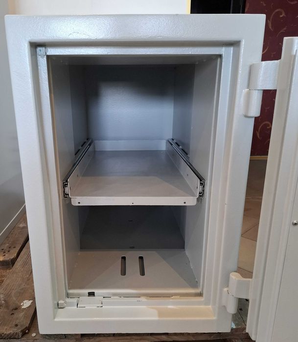 Sejf Szybas, I klasa odporności na włamanie, 200 kg